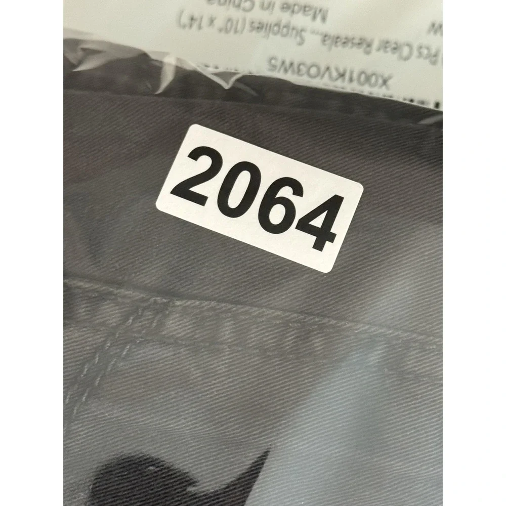 y2k Levi's Strauss Cargo Shorts Mens 36 Gray Canvas Relaxed Fit 11 Inseam Summer